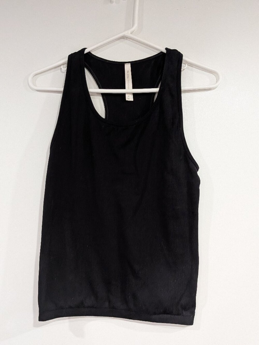 Aritziai Babaton Ribbed Tank Top Black Size Medium